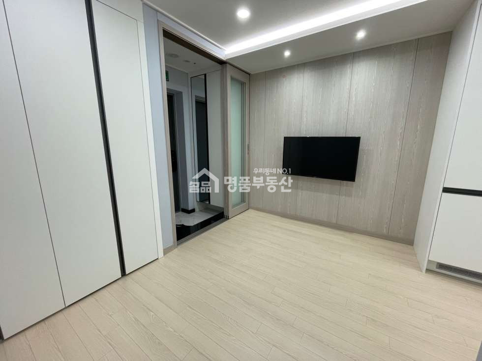 부산 부산진구 전포동 694-3 엘프리메로동 역세권 화이트톤 여성안심거주 월세 매물번호 10082 사진 6