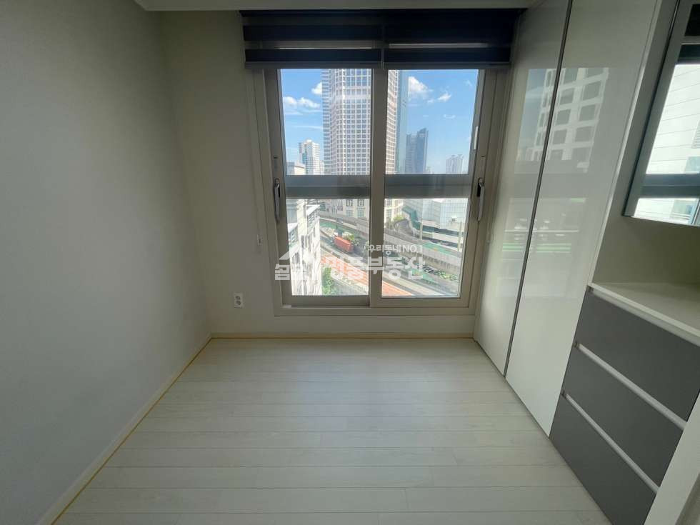 부산 부산진구 전포동 890-32 역세권 인기많은 분리형투룸! 월세 매물번호 10083 사진 3