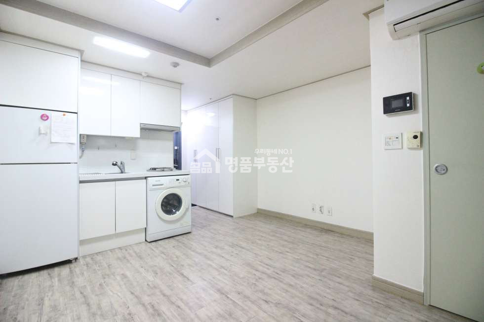 부산 부산진구 전포동 171-2 서면 가성비 1등! (풀옵션) 월세 매물번호 10084 사진 2