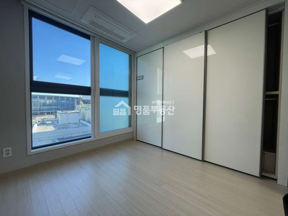부산 동구 초량동 474-1 오피스텔윤동 부산역 역세권 풀옵션 저보증금 월세 매물번호 10091 사진 1