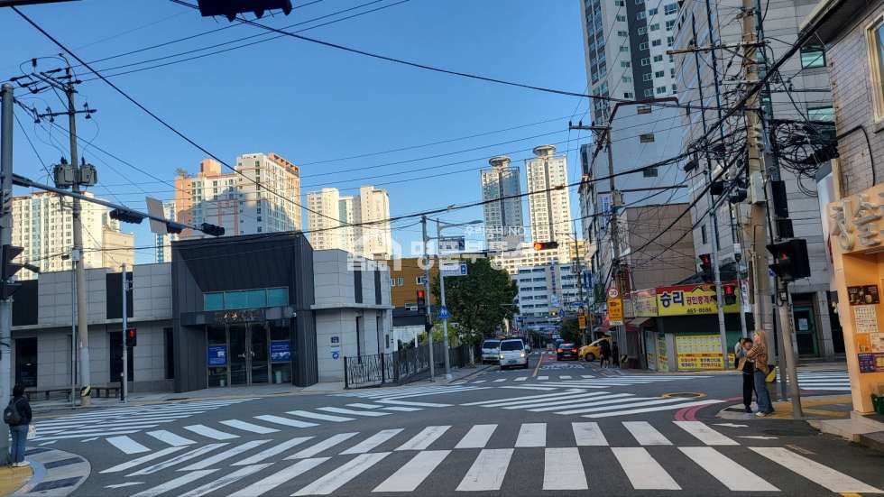 부산 동구 초량동 부산동구 초량동 권리금이 없는 상가임대 / 판매시설만 가능 월세 매물번호 10132 사진 1