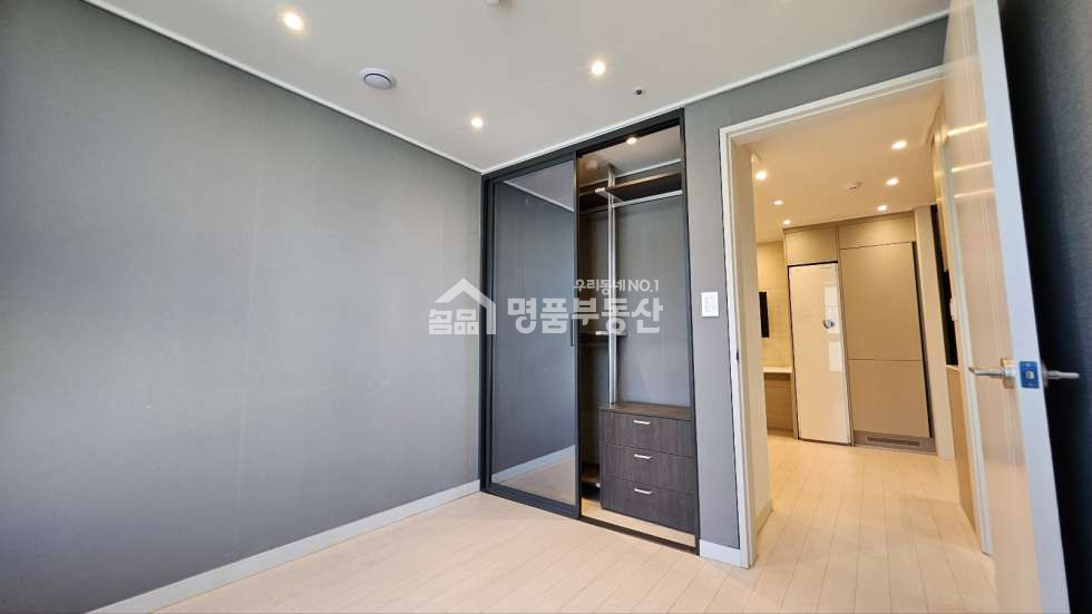 부산 부산진구 부전동 ■리즈더르씨엘 ■ 신축 ■ 풀옵션 ■치안과 안전 ■편의시설 다수 전세 매물번호 10133 사진 2