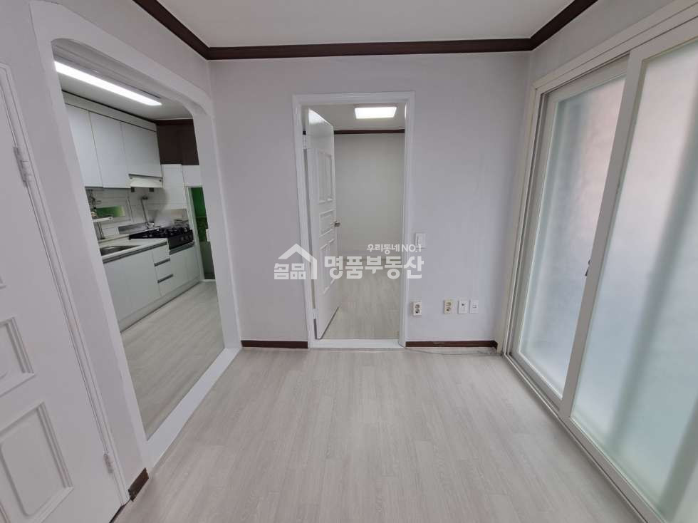 부산 동구 수정동 올리모델링 조용한 주택가 산책로 체육공원인근 매매 매물번호 10310 사진 5